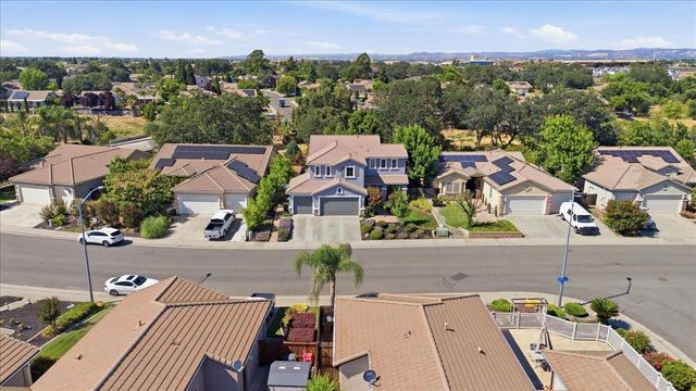 2090 5th St, Lincoln, CA 95648