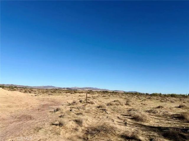32467 Lakeview, Newberry Springs, CA 92365