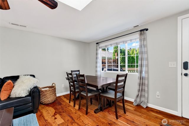435 Harrison Street, Sumner, WA 98390