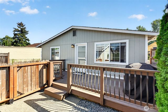 435 Harrison Street, Sumner, WA 98390