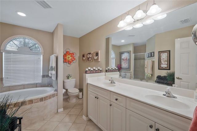 326 NE 6TH STREET, Cape Coral, FL 33909