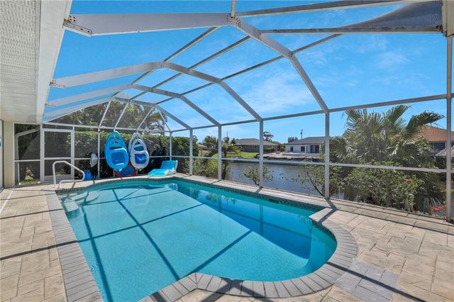 326 NE 6TH STREET, Cape Coral, FL 33909