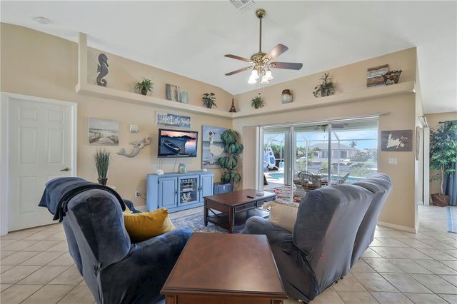 326 NE 6TH STREET, Cape Coral, FL 33909