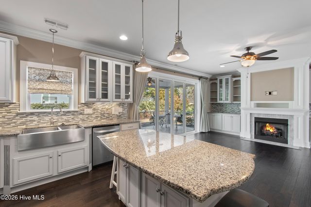 949 Forest Pointe Drive, Sunset Beach, NC 28468