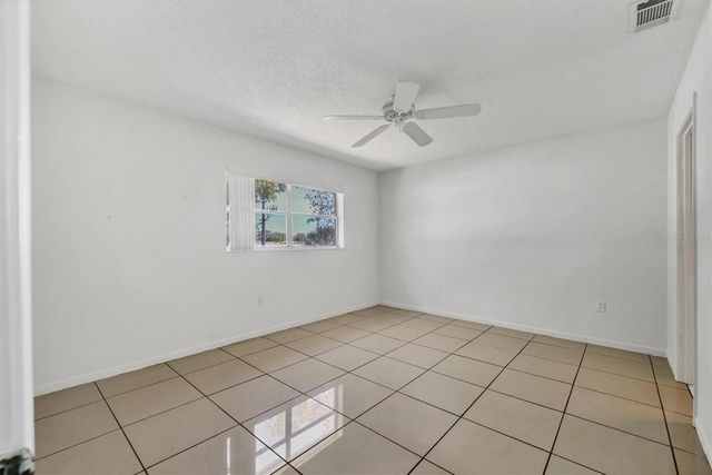 5503 FOUNTAIN LAKE CIRCLE A204, Bradenton, FL 34207