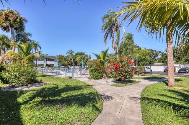 5503 FOUNTAIN LAKE CIRCLE A204, Bradenton, FL 34207