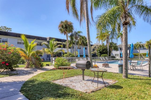 5503 FOUNTAIN LAKE CIRCLE A204, Bradenton, FL 34207