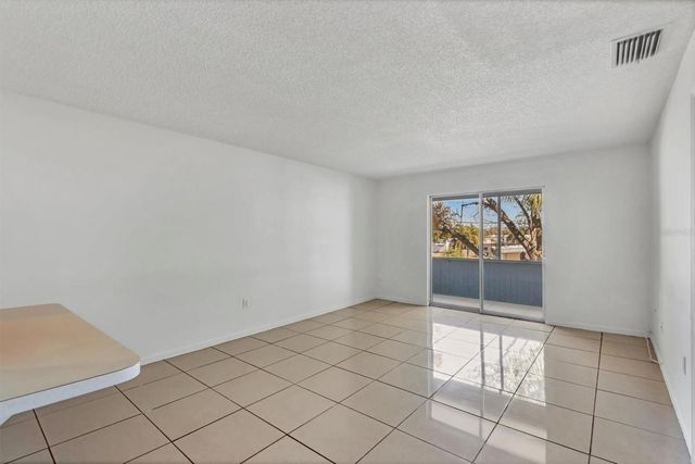 5503 FOUNTAIN LAKE CIRCLE A204, Bradenton, FL 34207