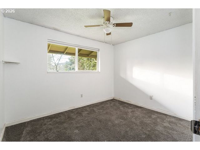 4301 Ne 137TH Ave, Vancouver, WA 98682