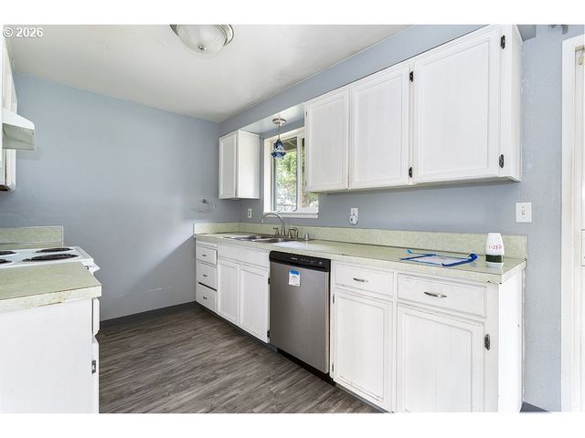 4301 Ne 137TH Ave, Vancouver, WA 98682