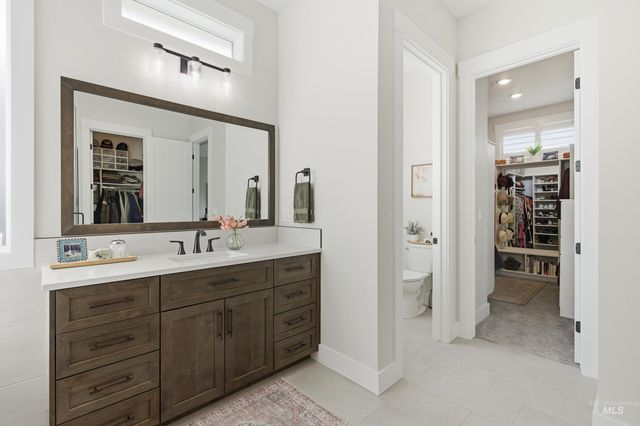 18051 N Burnt Car Pl, Boise, ID 83714