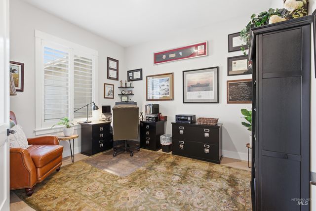 18051 N Burnt Car Pl, Boise, ID 83714