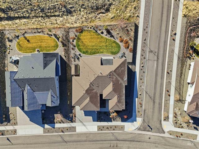 18051 N Burnt Car Pl, Boise, ID 83714