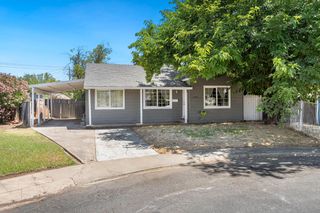 1038 Macarlen Way, Sacramento, CA 95815