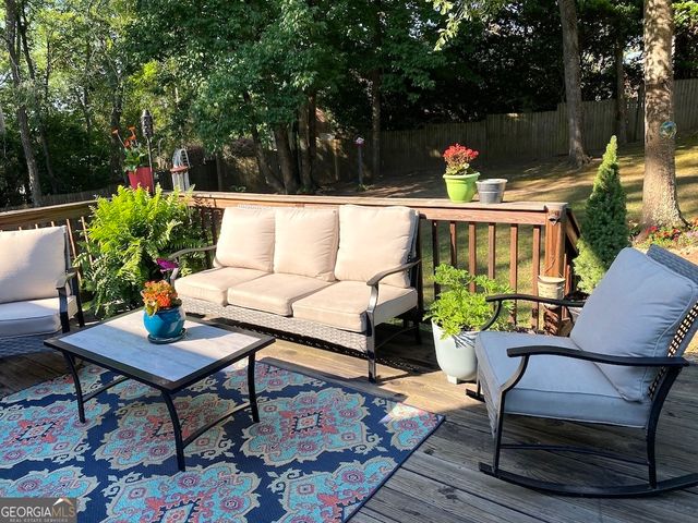 101 Cords Bridge Road NE, Milledgeville, GA 31061