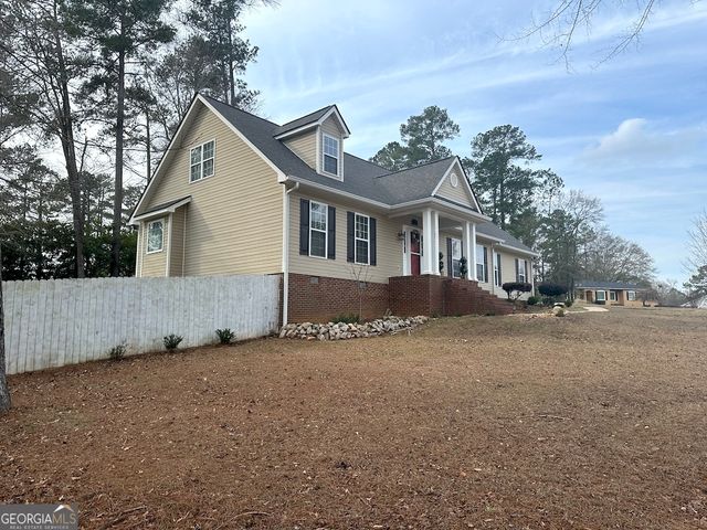 101 Cords Bridge Road NE, Milledgeville, GA 31061