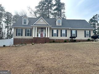 101 Cords Bridge Road NE, Milledgeville, GA 31061