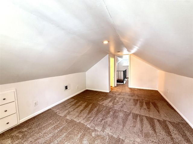15860 Lexington, Redford, MI 48239