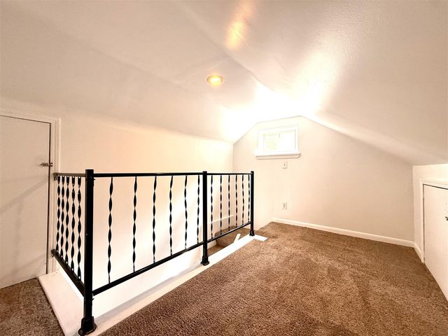 15860 Lexington, Redford, MI 48239