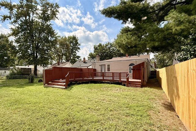 15860 Lexington, Redford, MI 48239