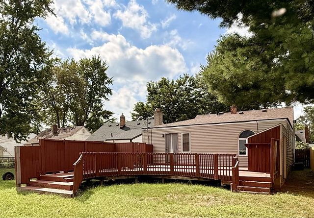 15860 Lexington, Redford, MI 48239