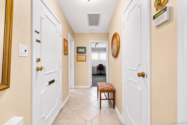 21909 Peck Avenue, Queens Village, NY 11427