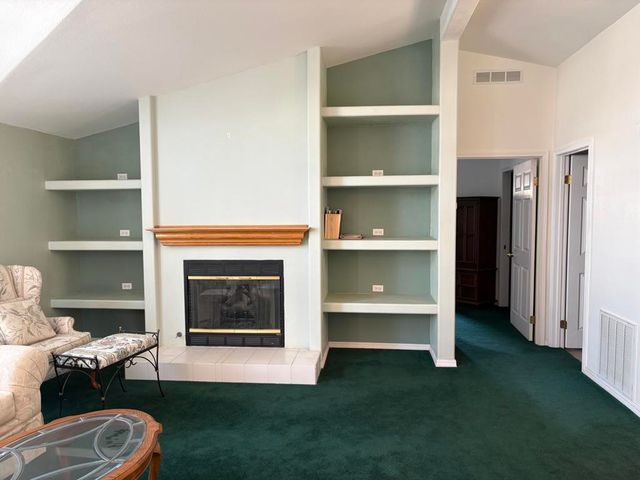 38595 Commons Valley Drive, Palm Desert, CA 92260