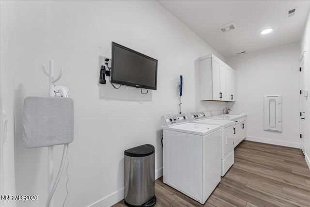 3270 Amaretto Way, Sparks, NV 89441