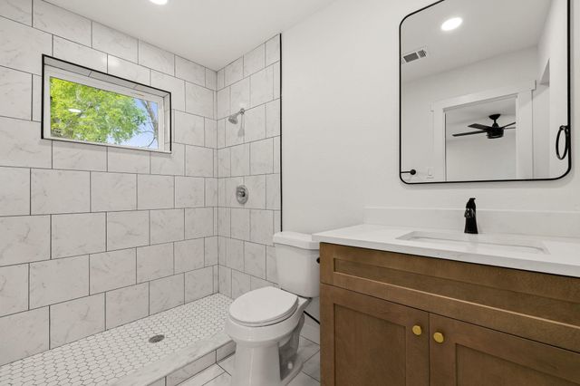 7990 Sparta Street, Houston, TX 77028