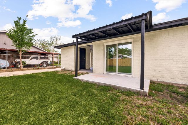 7990 Sparta Street, Houston, TX 77028