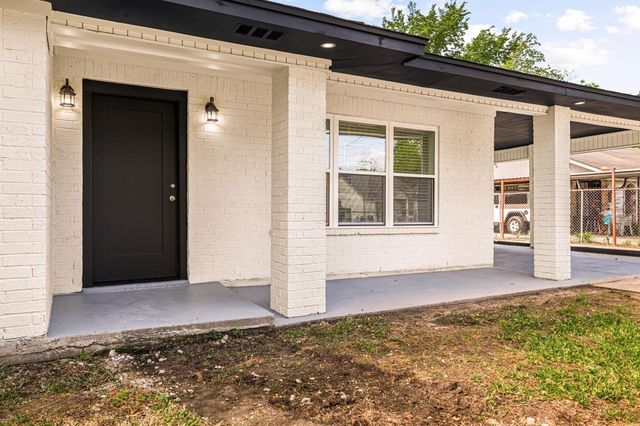 7990 Sparta Street, Houston, TX 77028