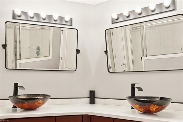 1307 Cheriton LN, Suffolk, VA 23434