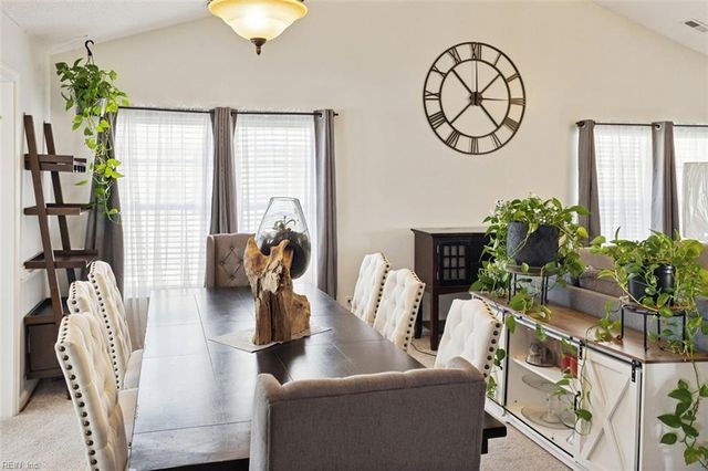 1307 Cheriton LN, Suffolk, VA 23434