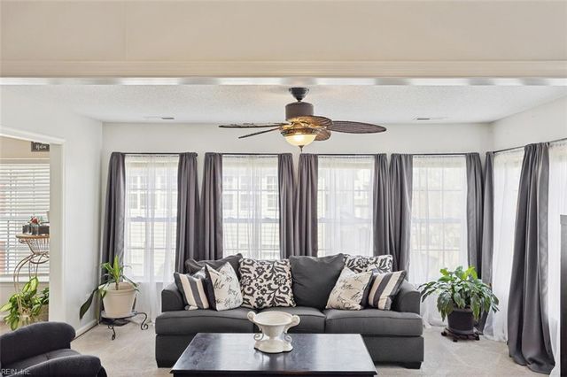 1307 Cheriton LN, Suffolk, VA 23434