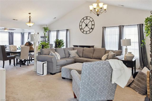 1307 Cheriton LN, Suffolk, VA 23434