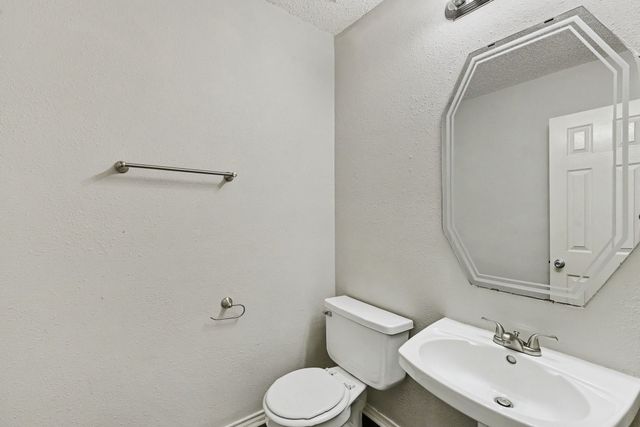 708 Willow Oak Drive, Allen, TX 75002