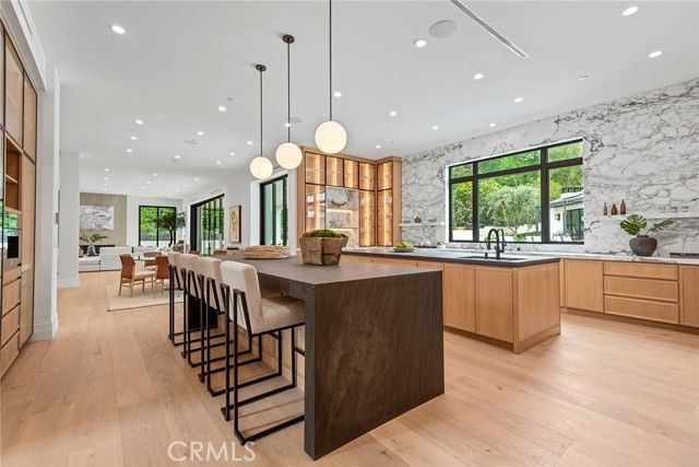 5373 JED SMITH Road, Hidden Hills, CA 91302