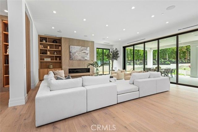 5373 JED SMITH Road, Hidden Hills, CA 91302