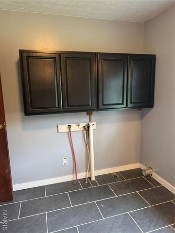 1802 Pearson Street, Waynesville, MO 65583