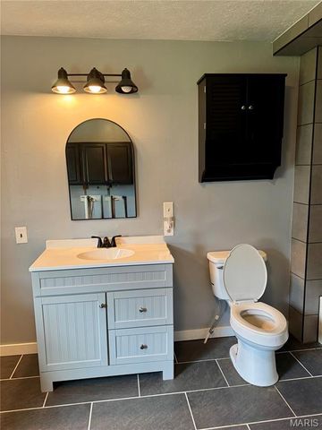 1802 Pearson Street, Waynesville, MO 65583