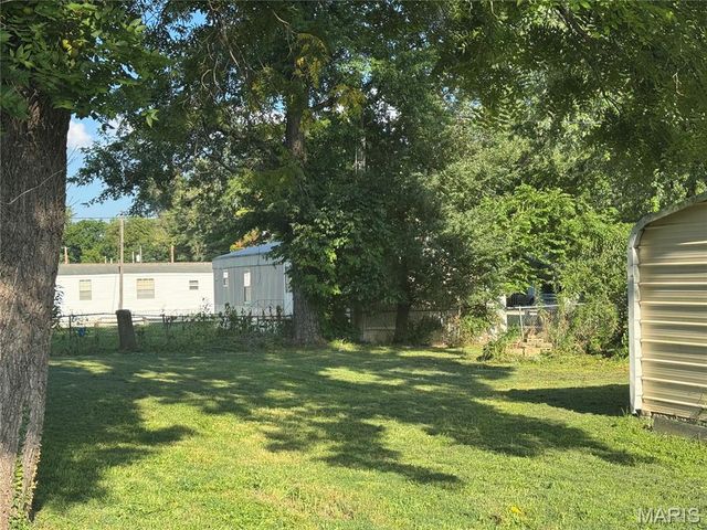 1802 Pearson Street, Waynesville, MO 65583