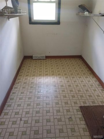 1802 Pearson Street, Waynesville, MO 65583