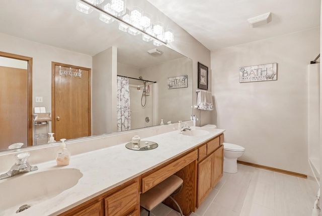 4705 Baccarrat Court, Joliet, IL 60431