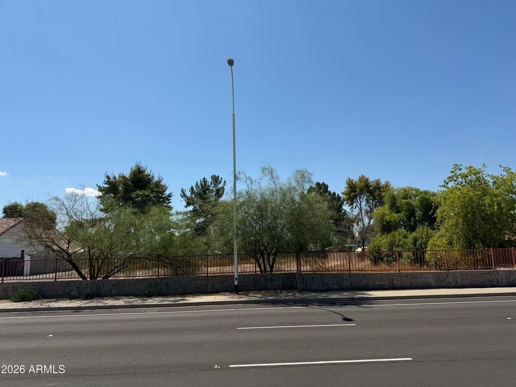 1605 E CHANDLER Boulevard 26, Chandler, AZ 85225 — photo 4