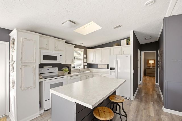 701 AQUI ESTA DRIVE 52, Punta Gorda, FL 33950