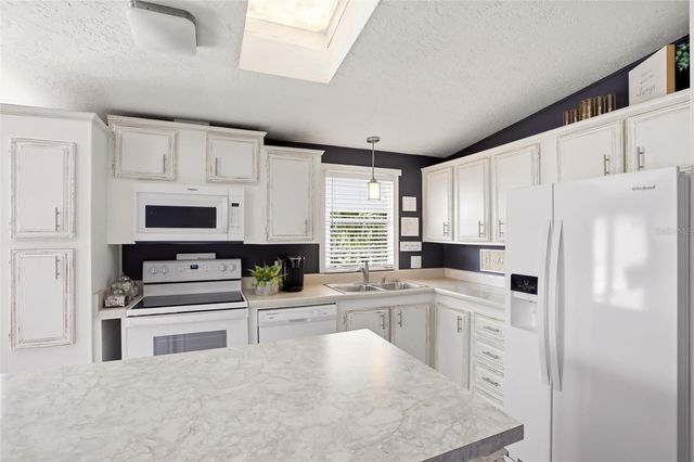 701 AQUI ESTA DRIVE 52, Punta Gorda, FL 33950