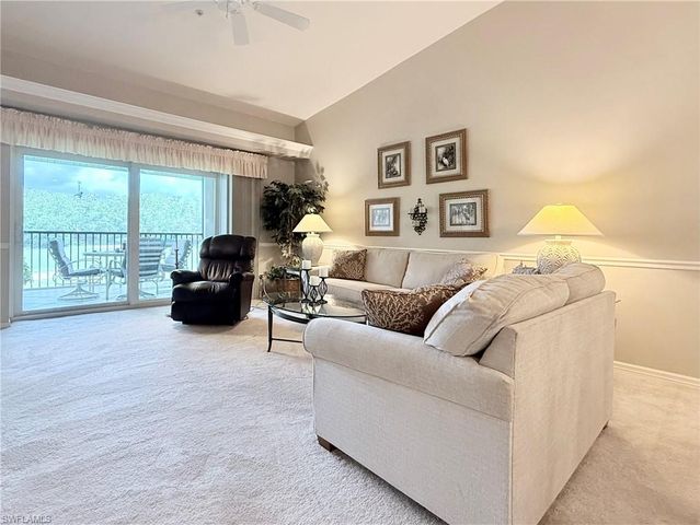 8580 Naples Heritage DR 621, Naples, FL 34112