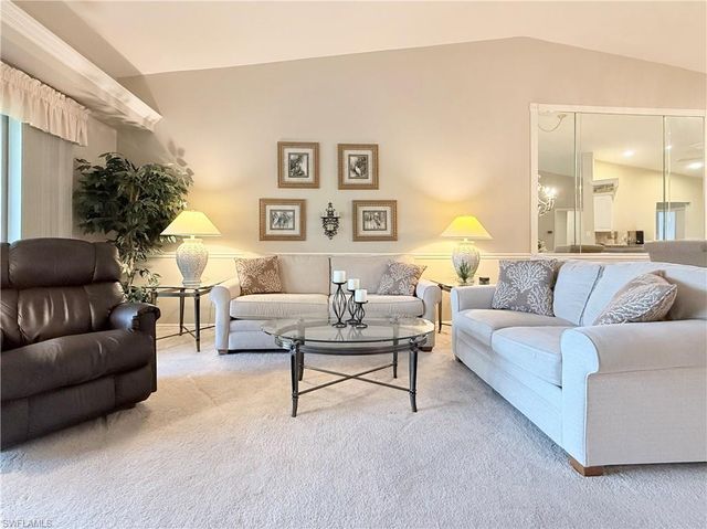 8580 Naples Heritage DR 621, Naples, FL 34112