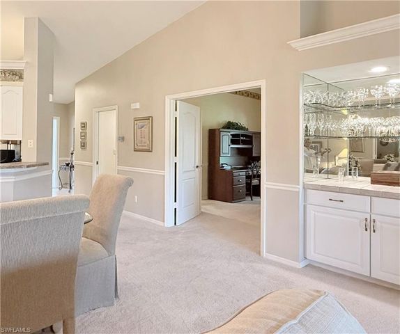 8580 Naples Heritage DR 621, Naples, FL 34112