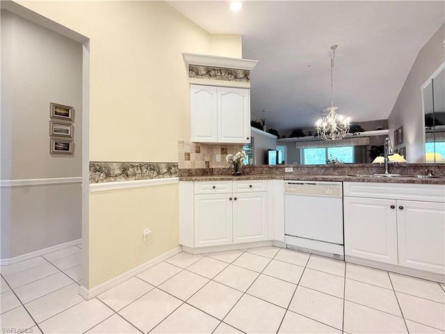 8580 Naples Heritage DR 621, Naples, FL 34112